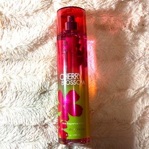 Bath and body works Cherry blossom fragrance mist